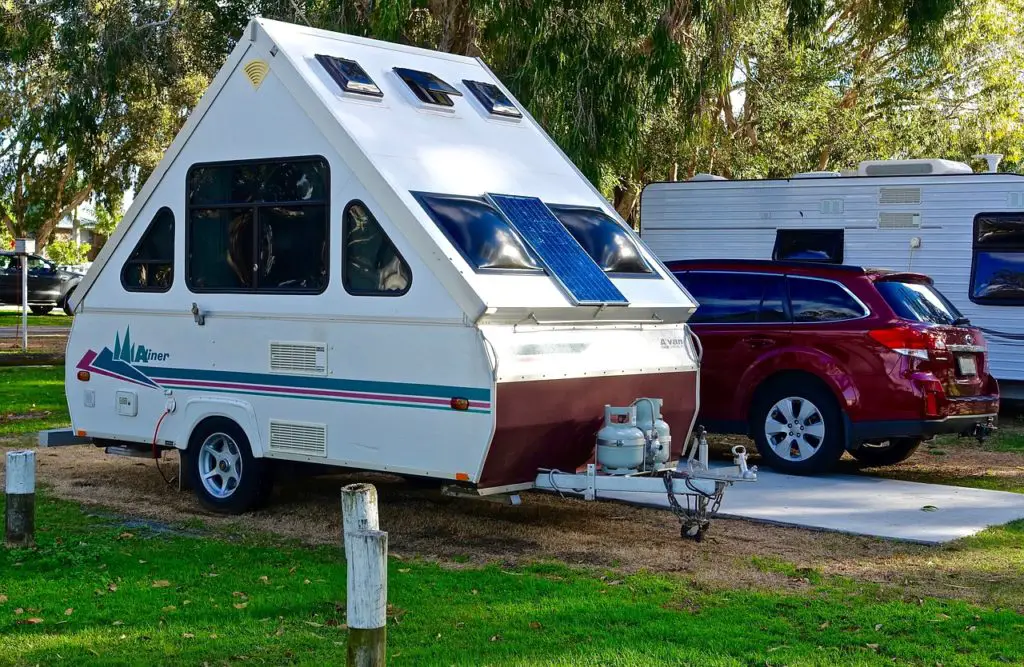 Camping vehicles