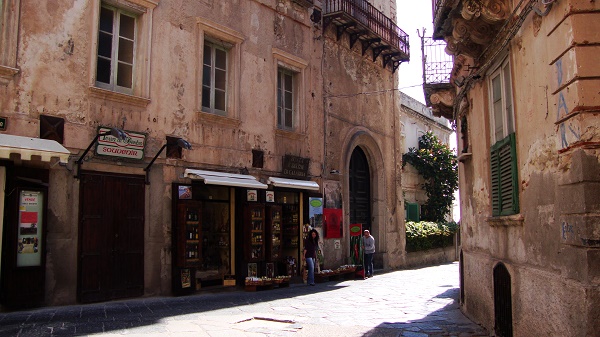 characteristic streets in the jewel of Tropea